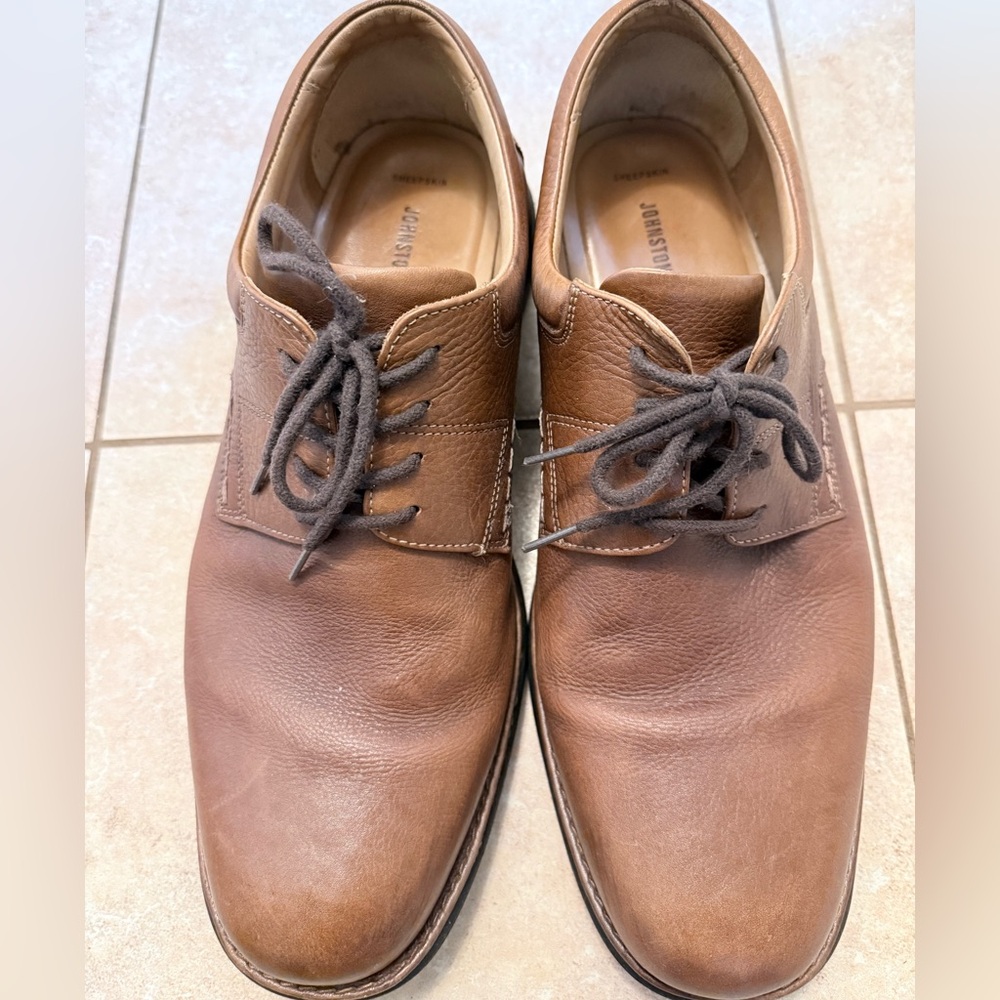 Johnston & Murphy Men's Tan Sheepskin Leather Oxfords
